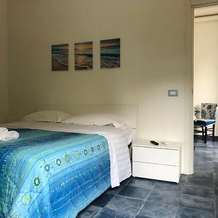 Monolocale Colombo Blu Al Mare Marina Di - Scauri Apartment Minturno
